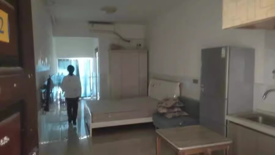 中建芙蓉嘉苑法拍房22、23、27 棟 802 室